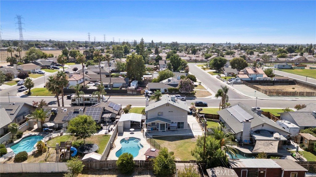 3108 Holbrook Street