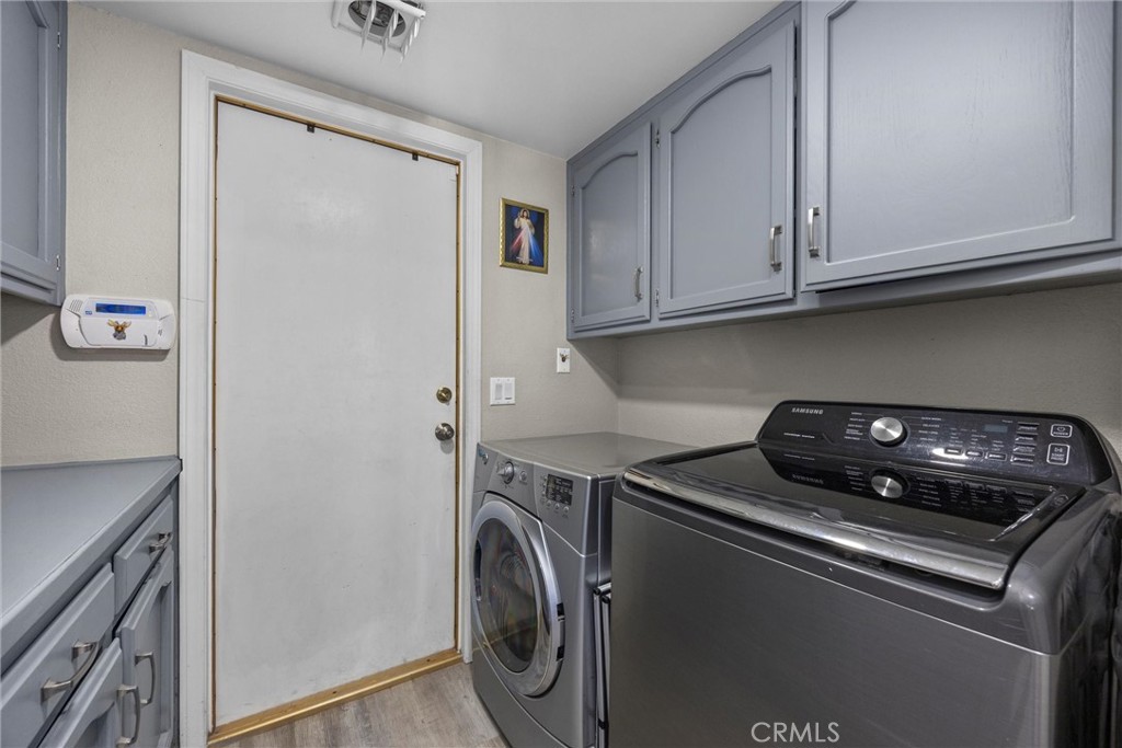 3108 Holbrook Street