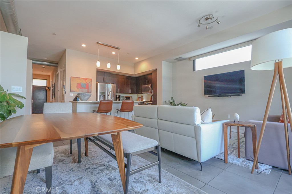 133 The Promenade N 334