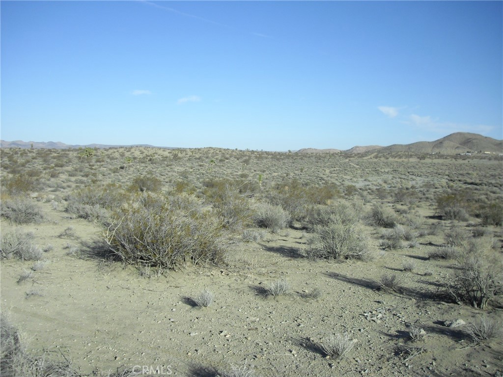 0 E Avenue N-8