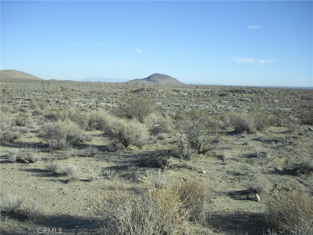 0 E Avenue N-8