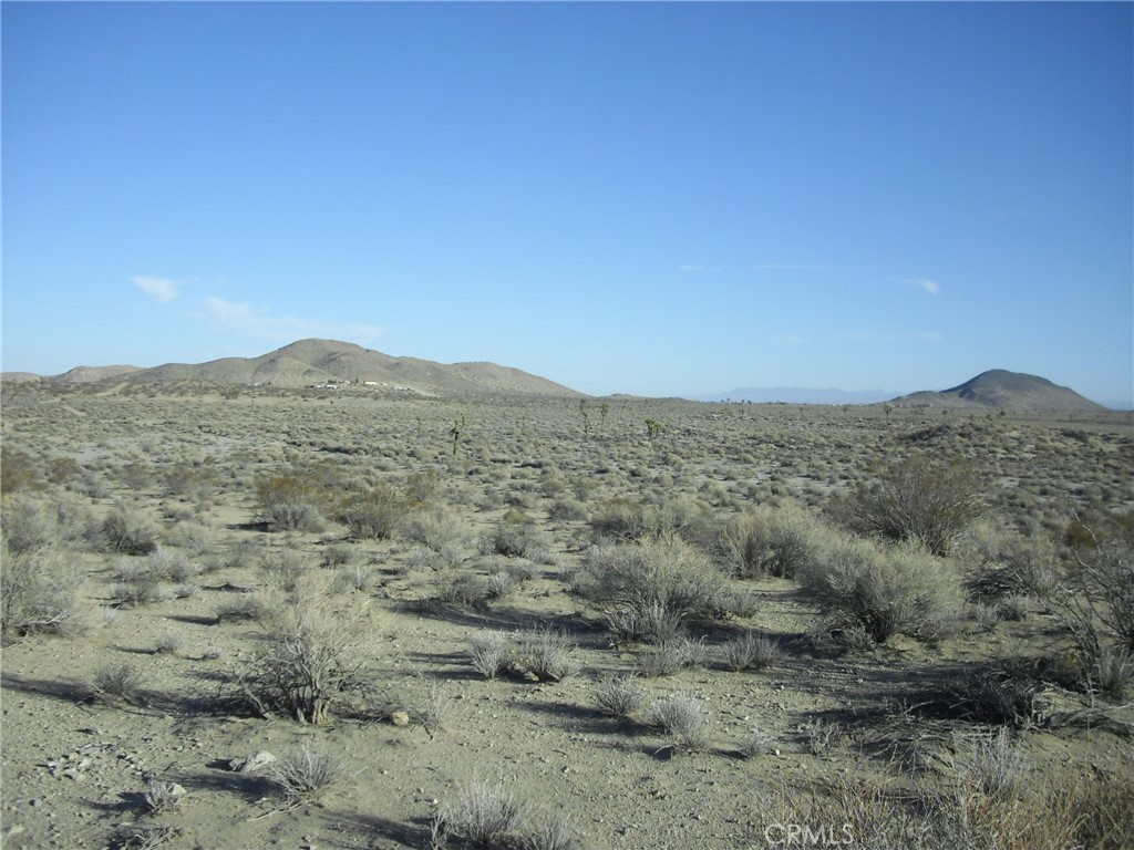 0 E Avenue N-8