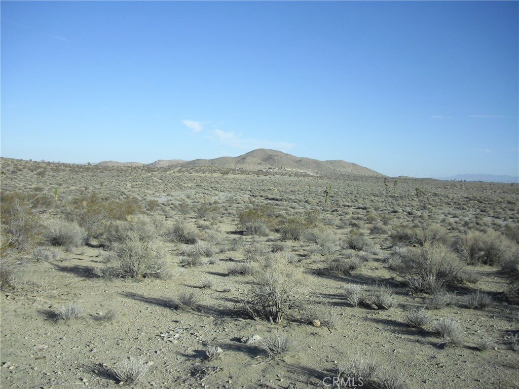 0 E Avenue N-8