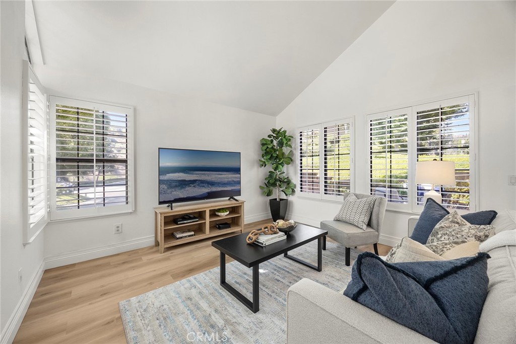 6076 E East Montefino Lane