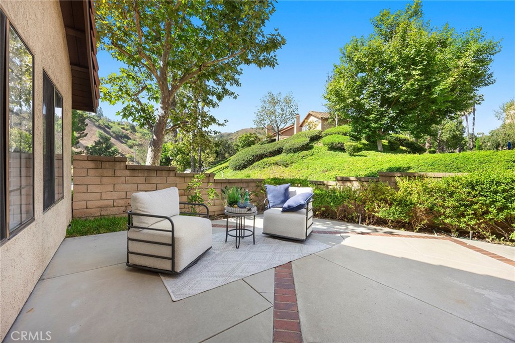 6076 E East Montefino Lane