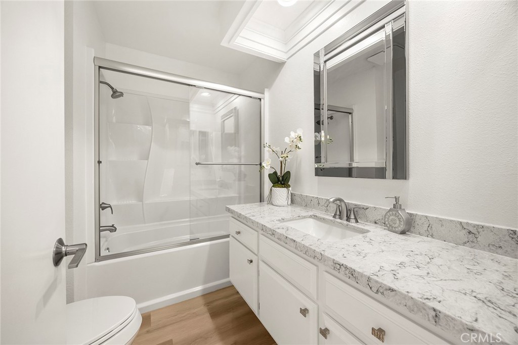 6076 E East Montefino Lane