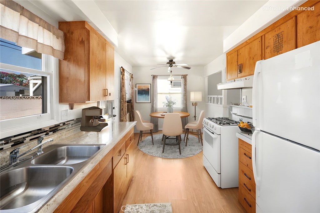 473 West Roberta Avenue