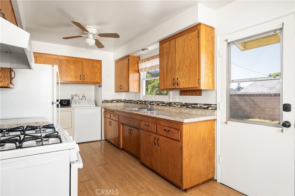 473 West Roberta Avenue