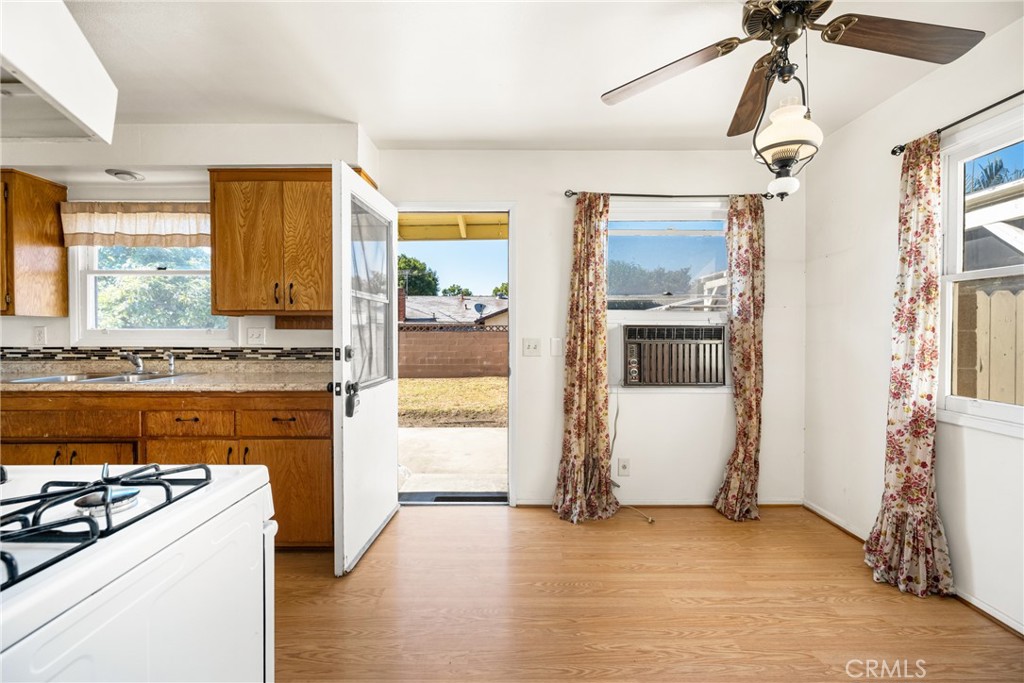 473 West Roberta Avenue