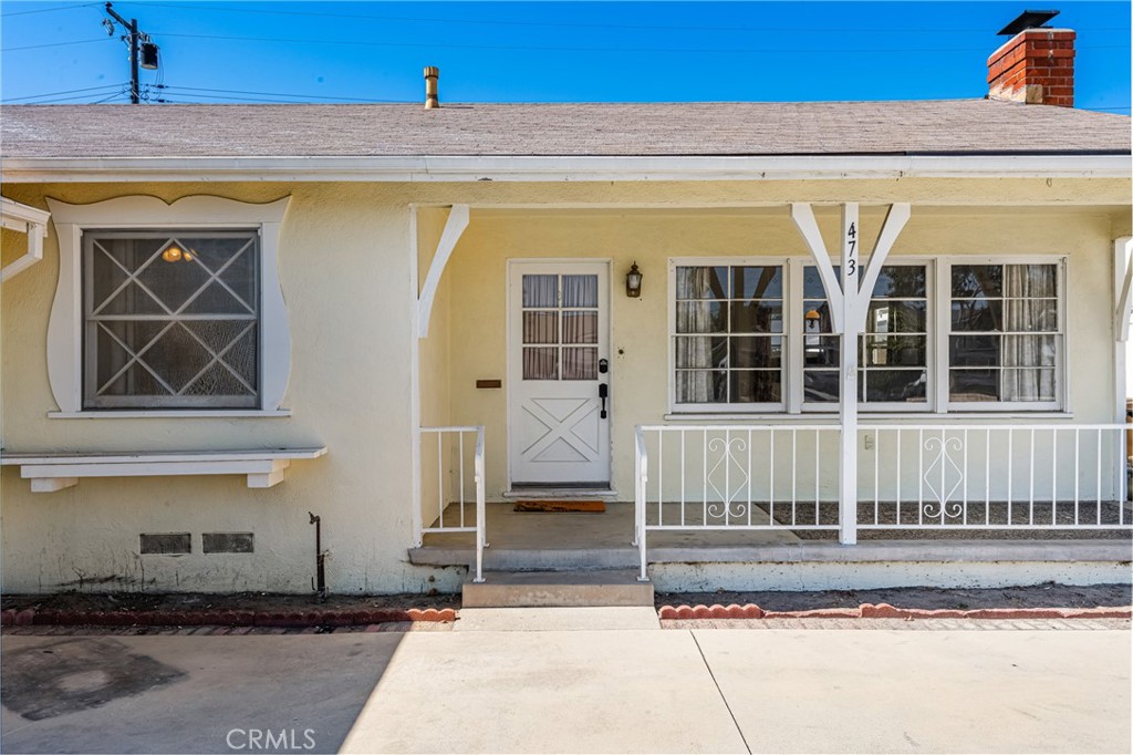 473 West Roberta Avenue