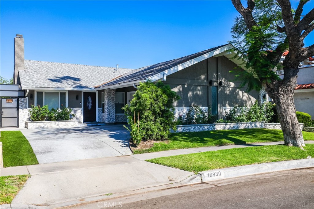 16930 Yvette Ave