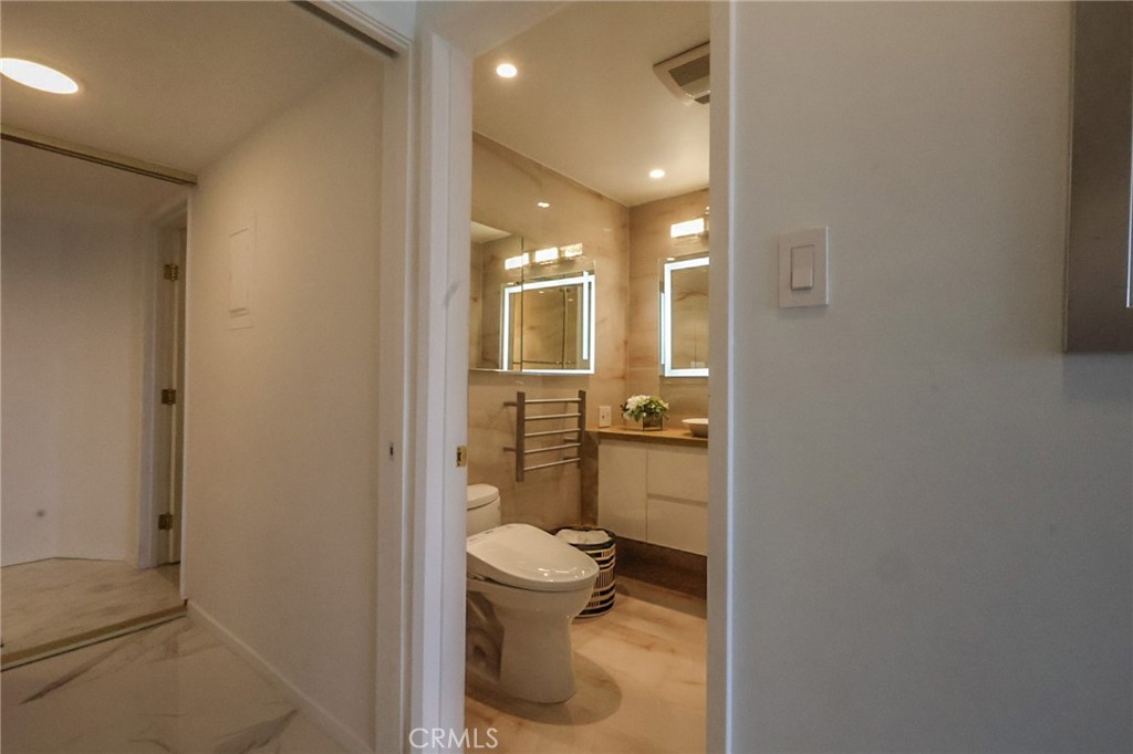 2525 Ocean Boulevard C-1