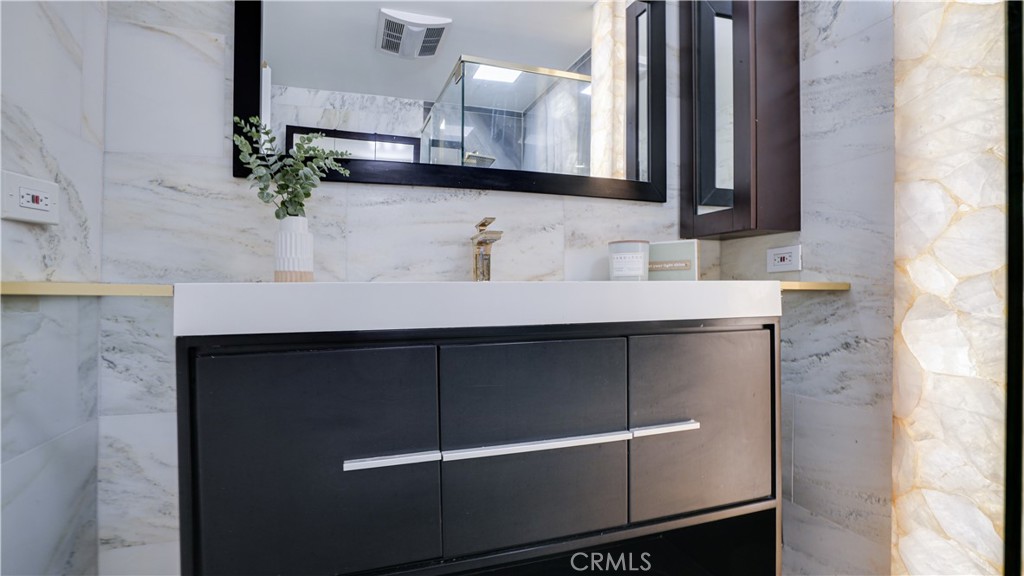 2525 Ocean Boulevard C-1