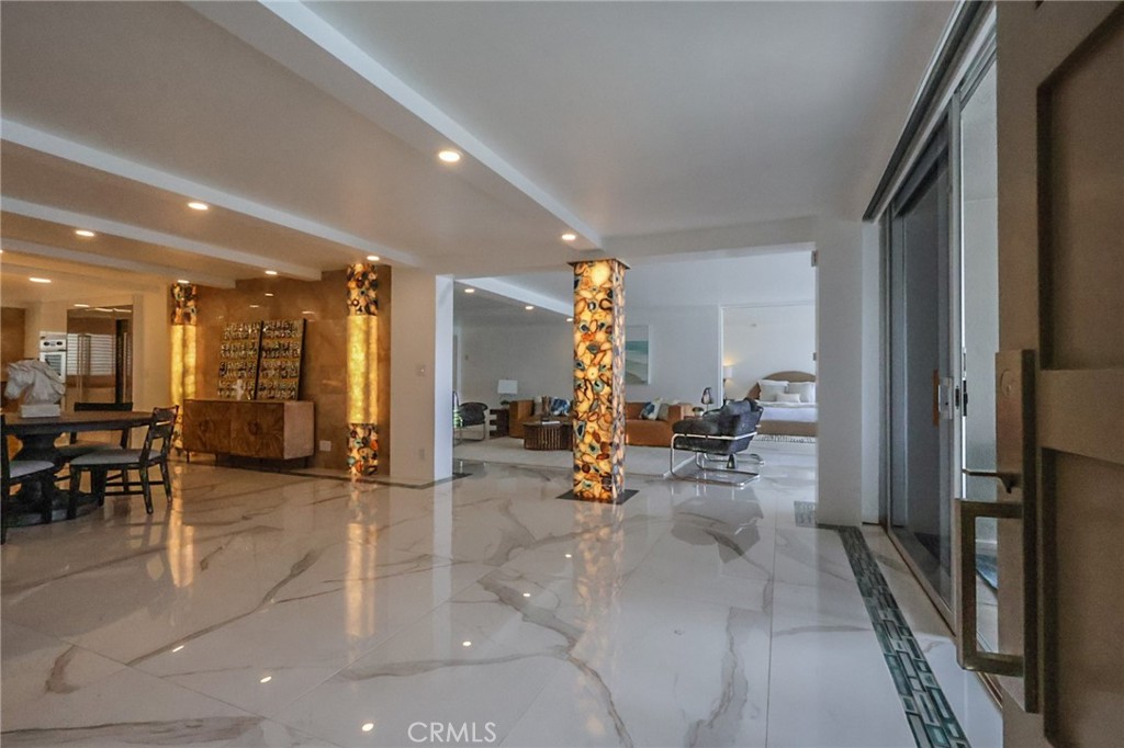 2525 Ocean Boulevard C-1