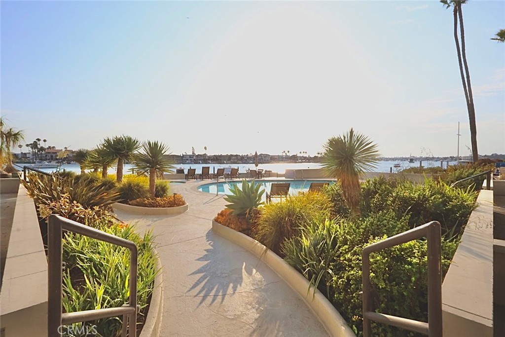 2525 Ocean Boulevard C-1