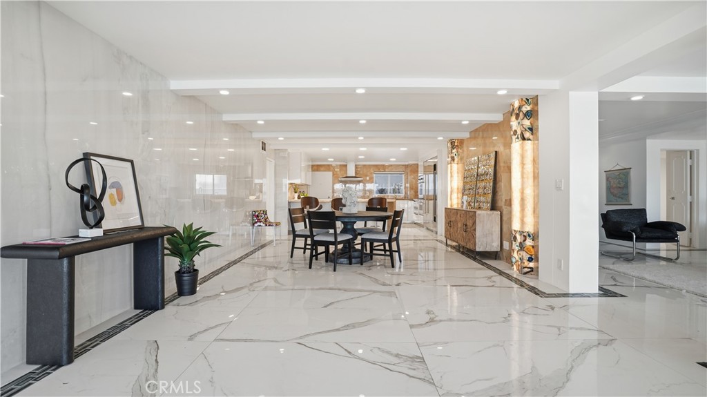 2525 Ocean Boulevard C-1