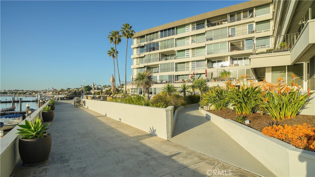 2525 Ocean Boulevard C-1