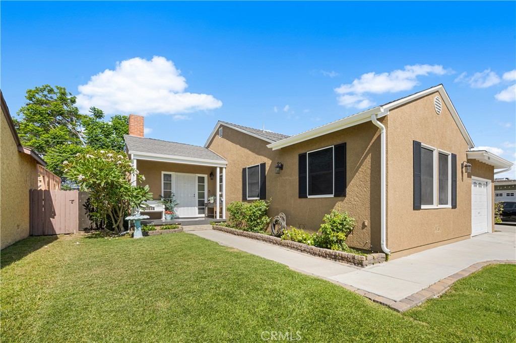 3641 Conquista Avenue