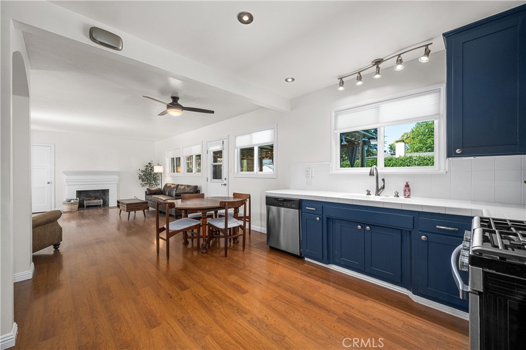 3641 Conquista Avenue