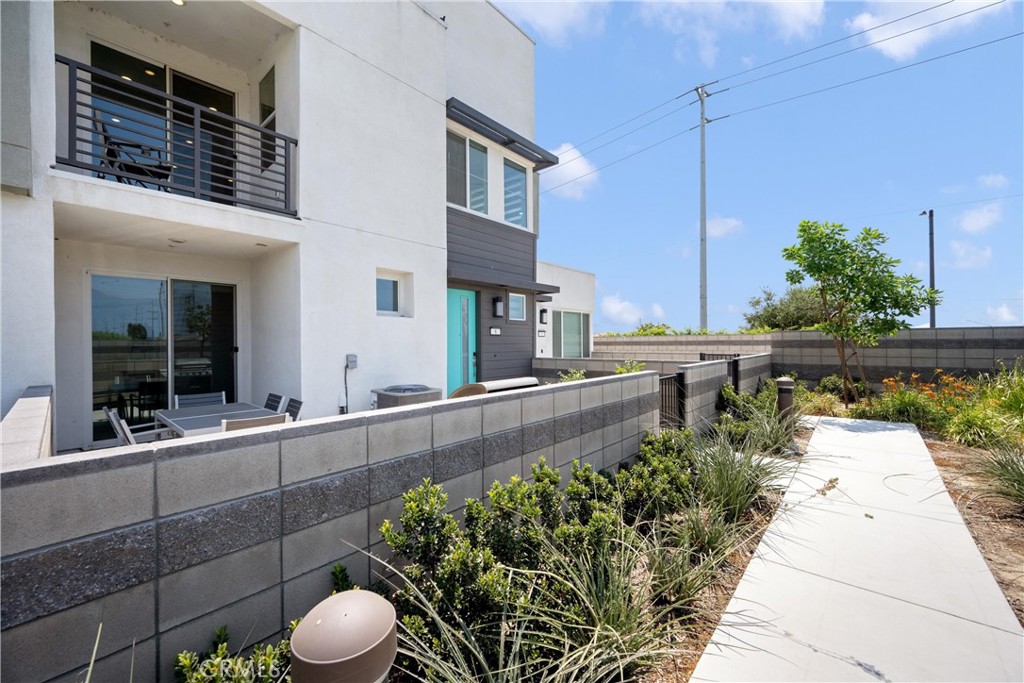 3620 S Allston Paseo 8