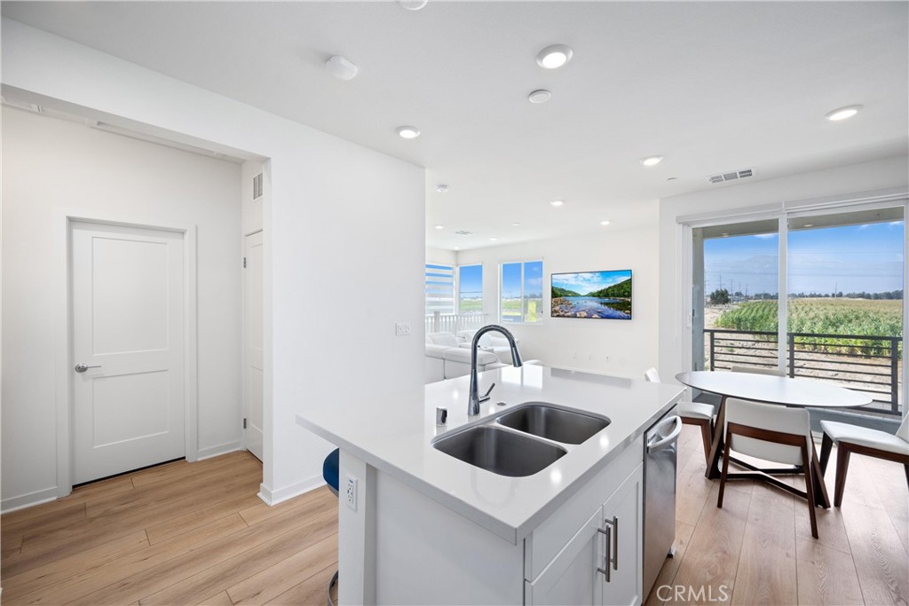 3620 S Allston Paseo 8