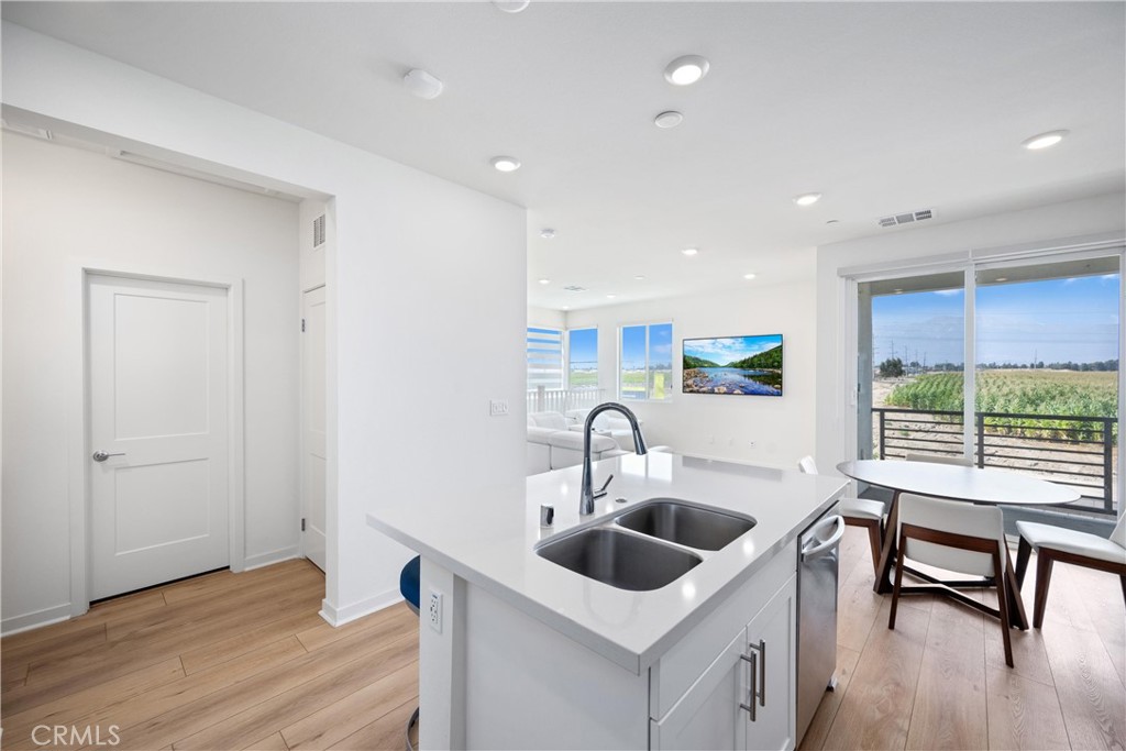 3620 S Allston Paseo 8