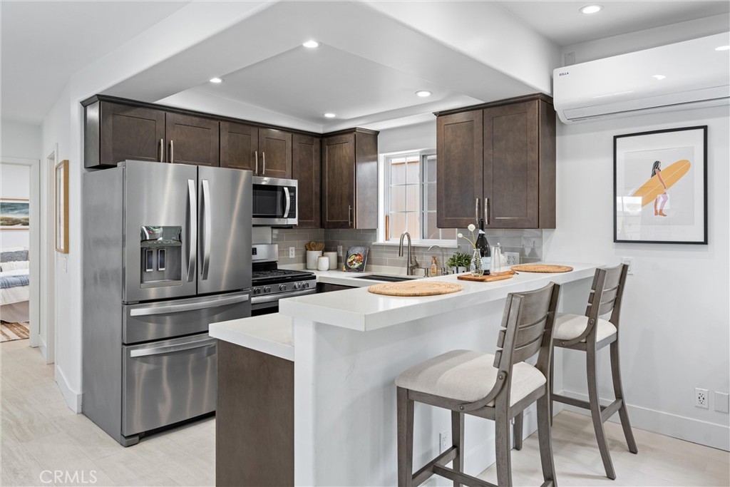 309 W Avenida Palizada