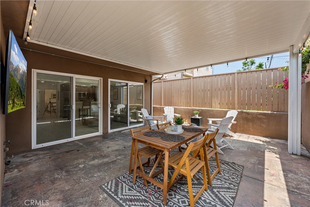 309 W Avenida Palizada