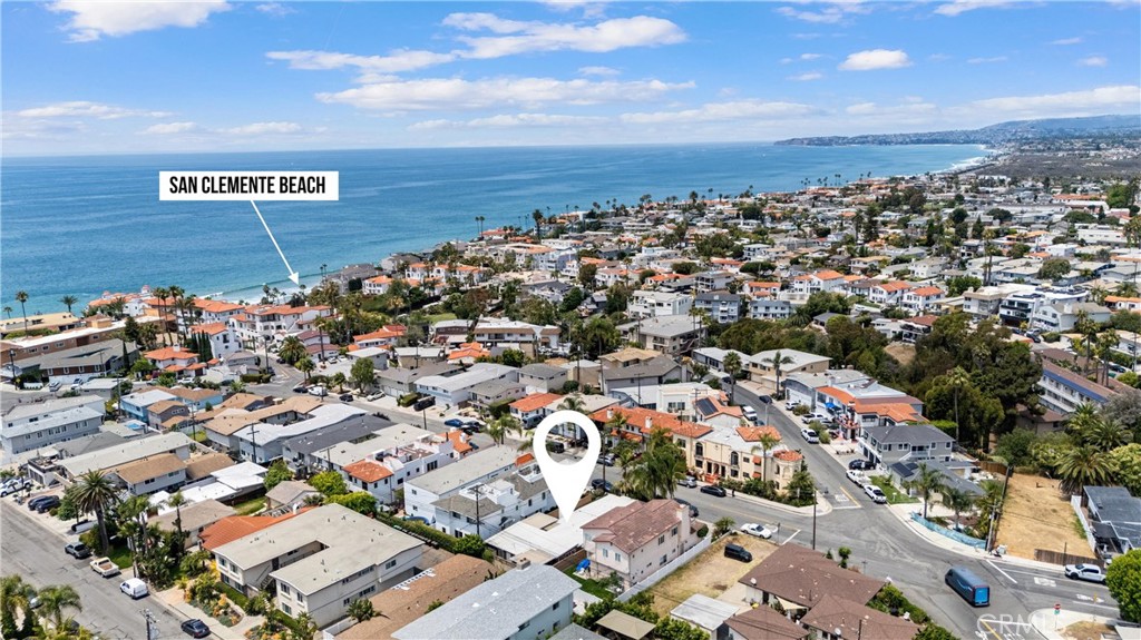 309 W Avenida Palizada