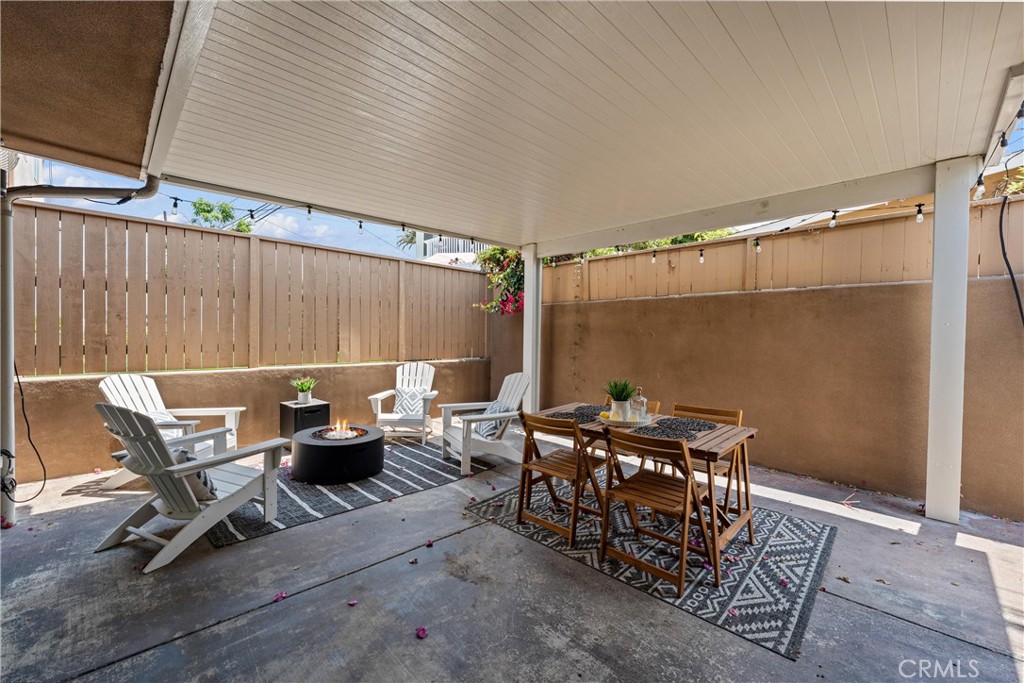 309 W Avenida Palizada