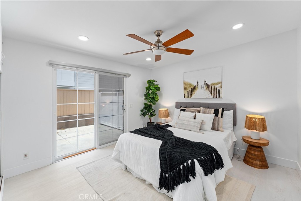 309 W Avenida Palizada