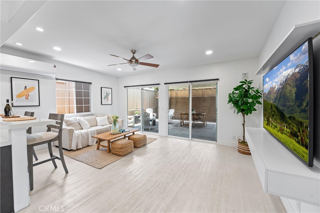 309 W Avenida Palizada