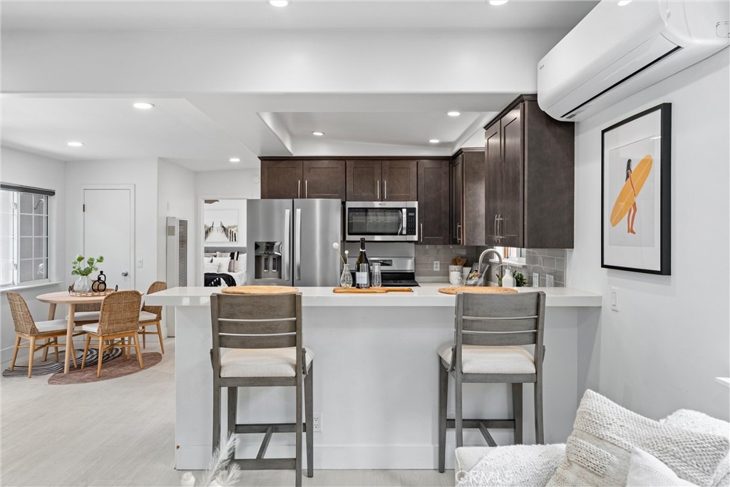 309 W Avenida Palizada