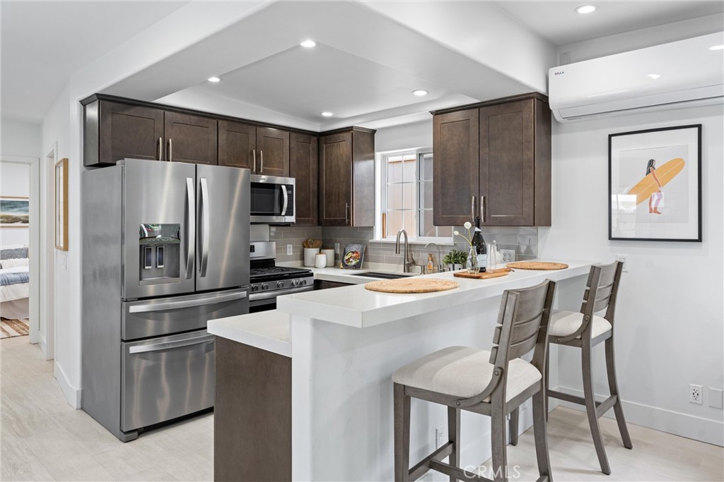 309 W Avenida Palizada