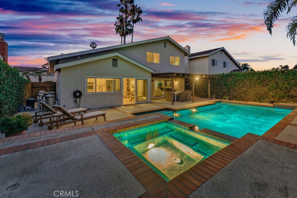 4332 Candleberry Avenue