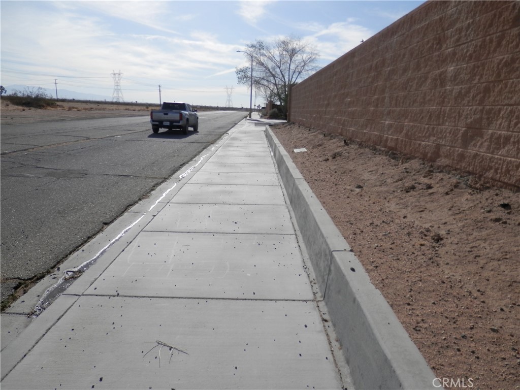 0 Air Expressway Boulevard