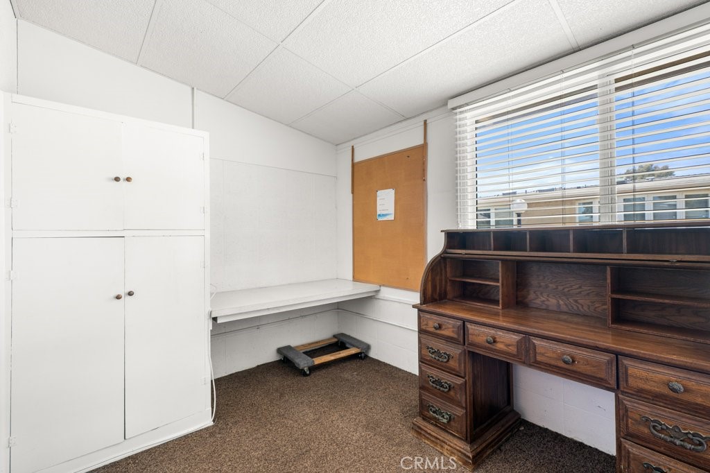 13271 Del Monte Dr M14-33J