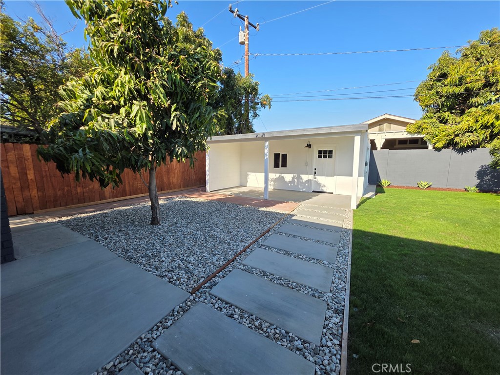1205 English Street