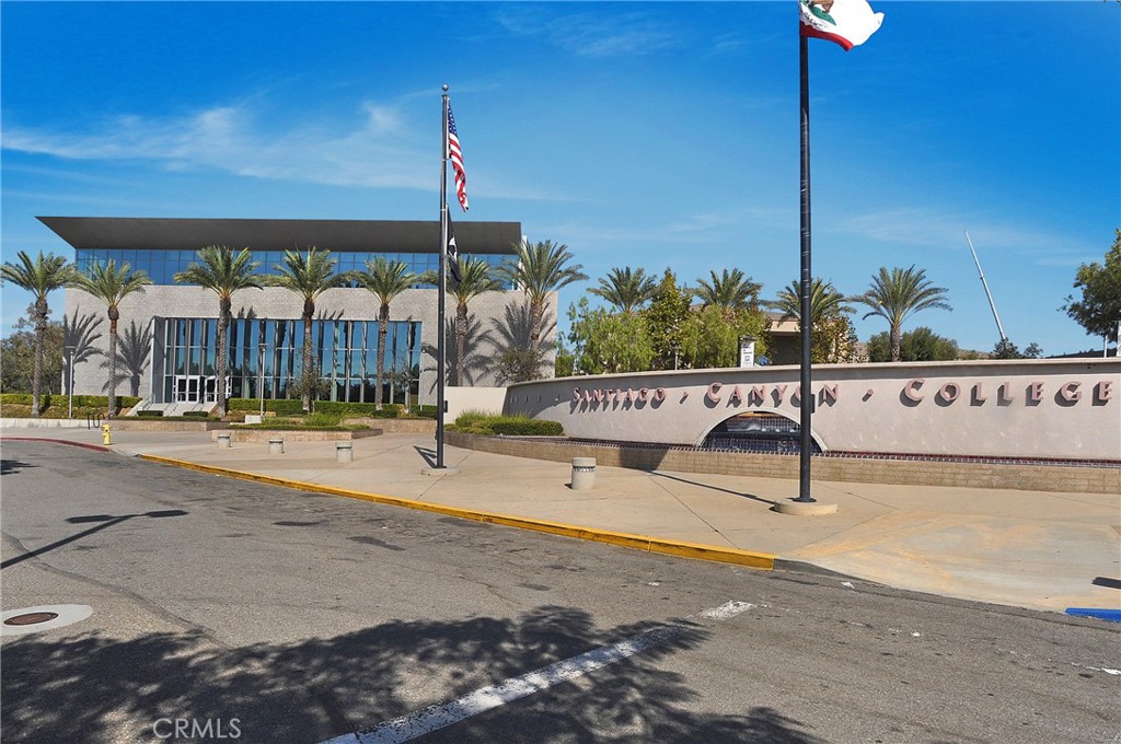 236 S Grisly Canyon Drive M