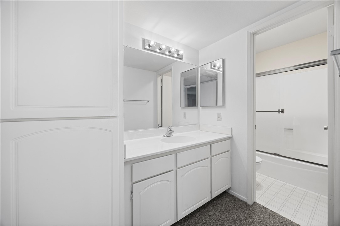 2849 S Fairview Street H