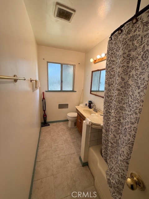 141 W Scott Street