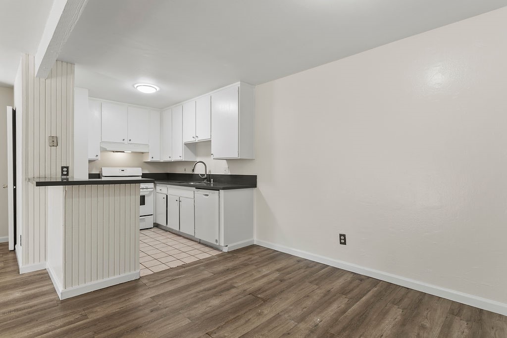 1001 W Macarthur Boulevard 110