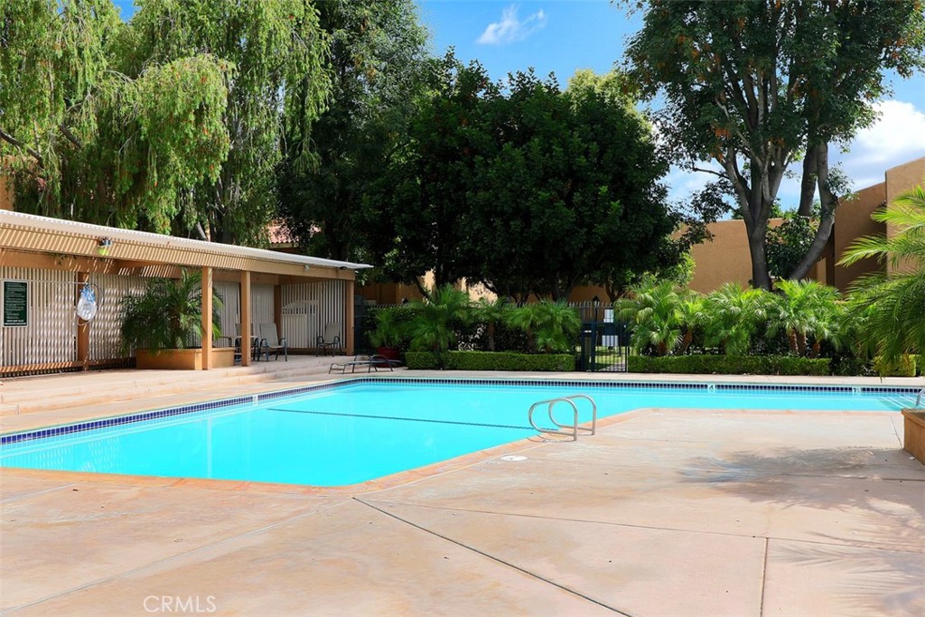 1001 W Macarthur Boulevard 110