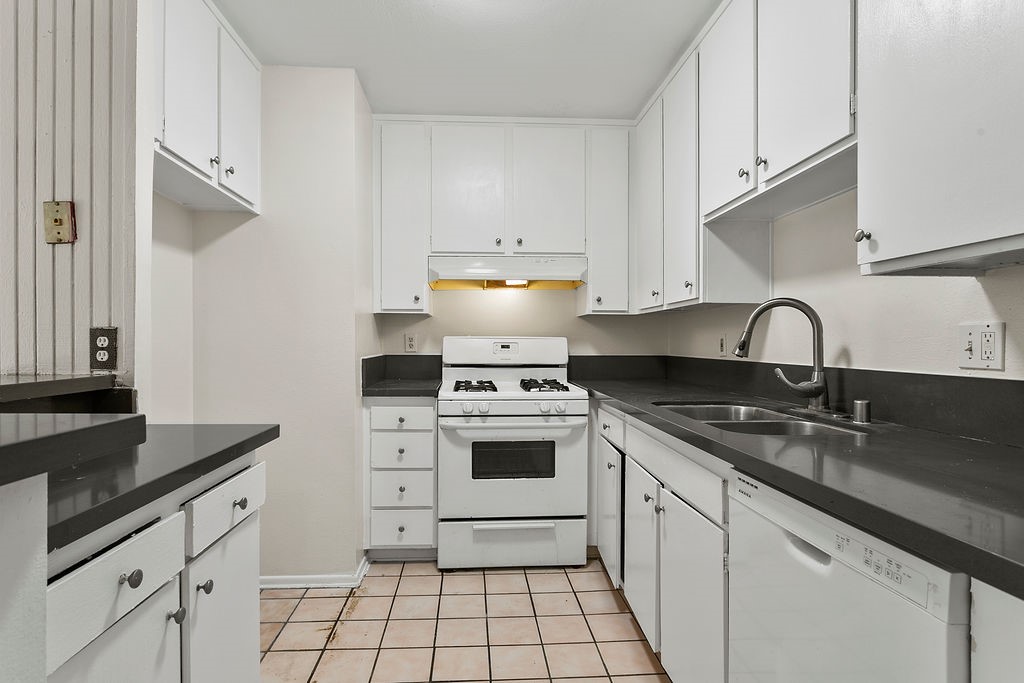 1001 W Macarthur Boulevard 110