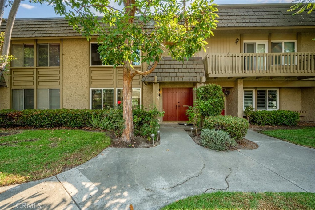 18189 Mesa Verde Court
