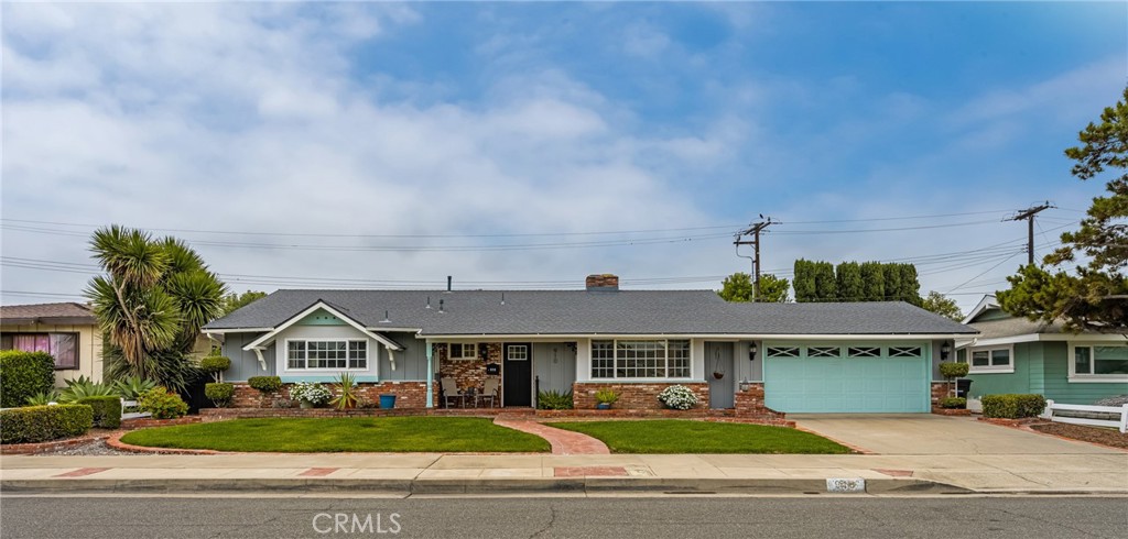 910 E Culver