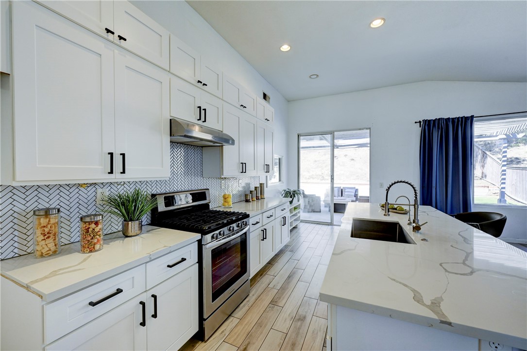 27507 Fallbrook Court