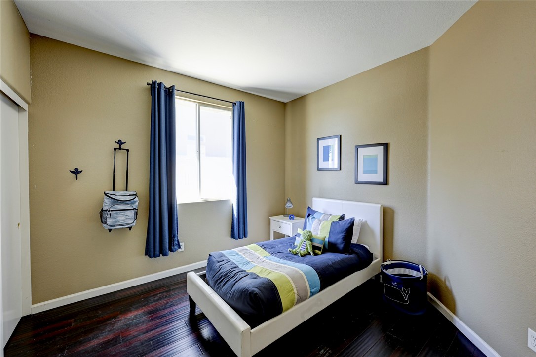 27507 Fallbrook Court