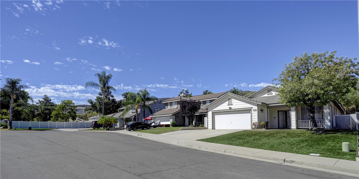 27507 Fallbrook Court