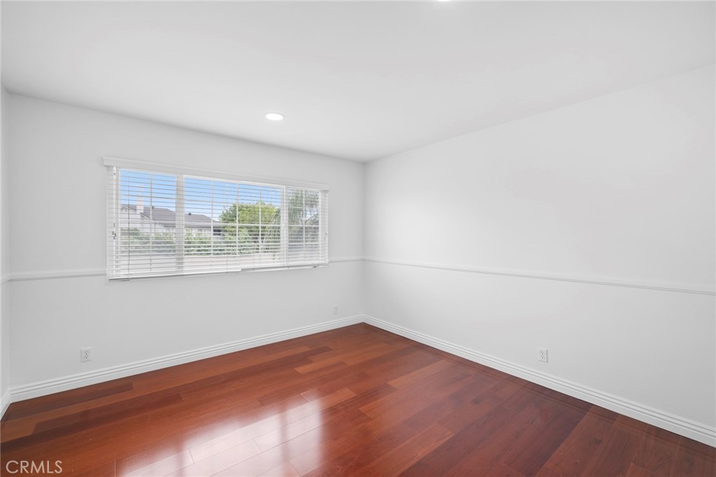 8262 Suffield Street